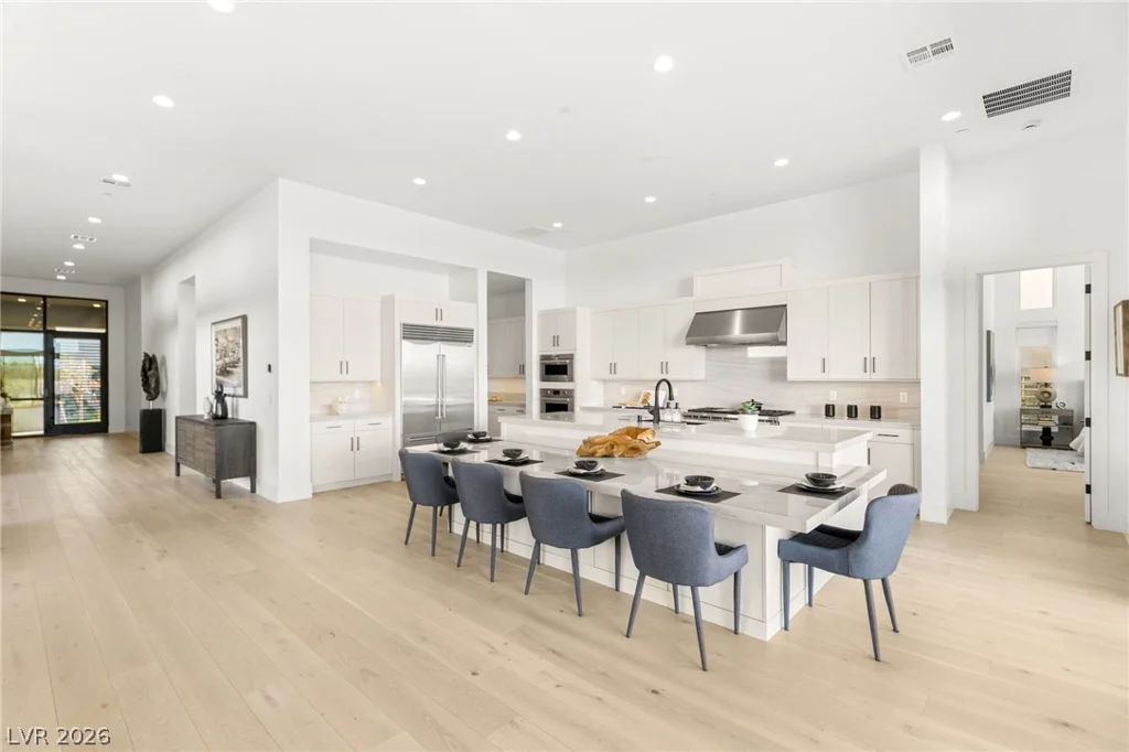 10964 Rossa Peak, Las Vegas, NV 89135