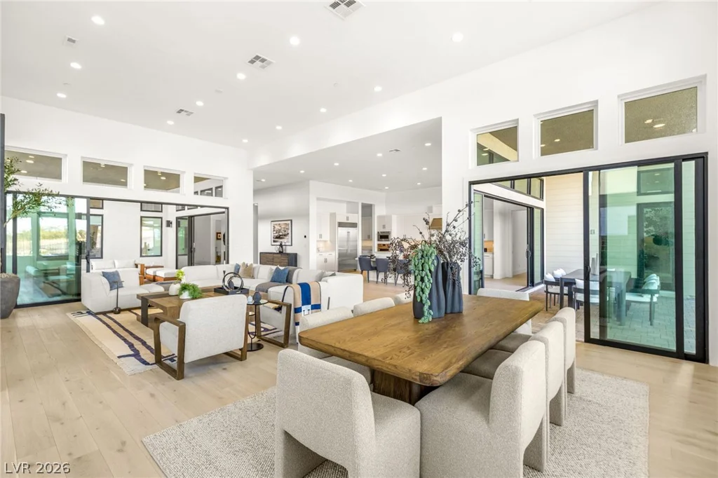 10964 Rossa Peak, Las Vegas, NV 89135
