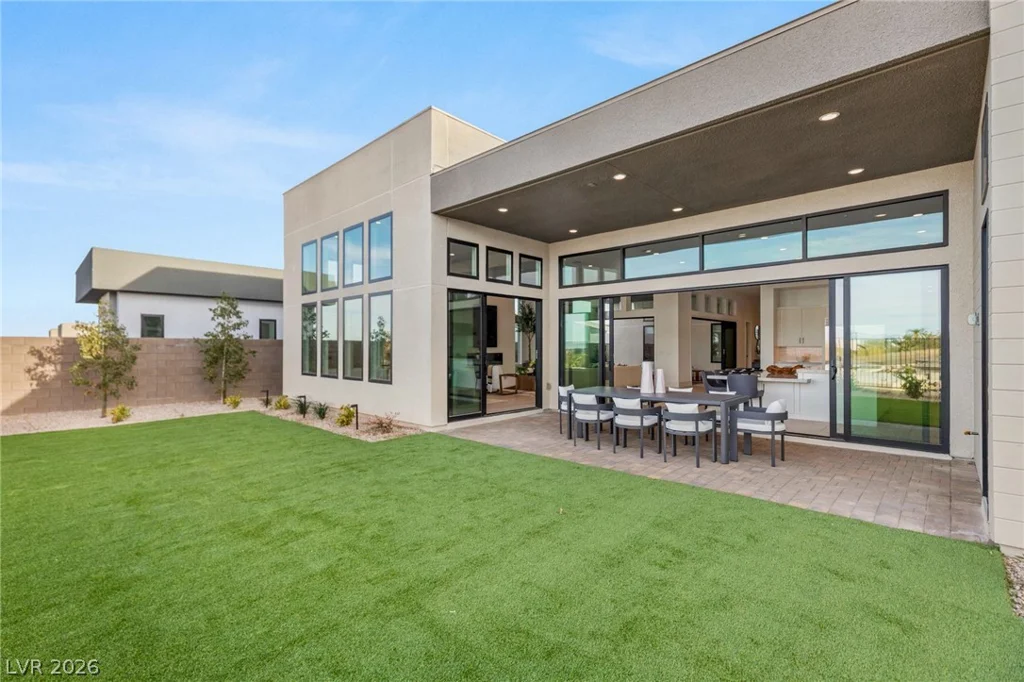 10964 Rossa Peak, Las Vegas, NV 89135