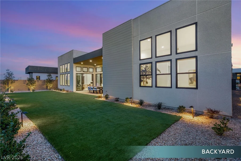 10964 Rossa Peak, Las Vegas, NV 89135
