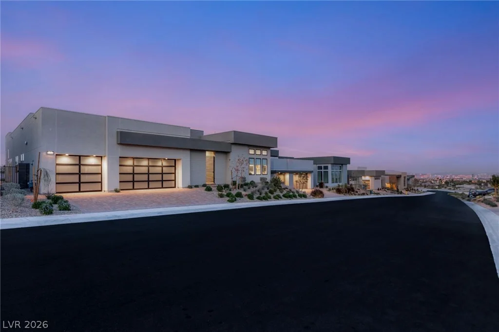 10964 Rossa Peak, Las Vegas, NV 89135