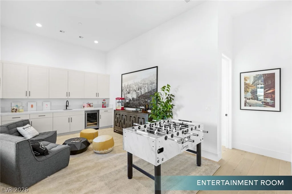 10964 Rossa Peak, Las Vegas, NV 89135