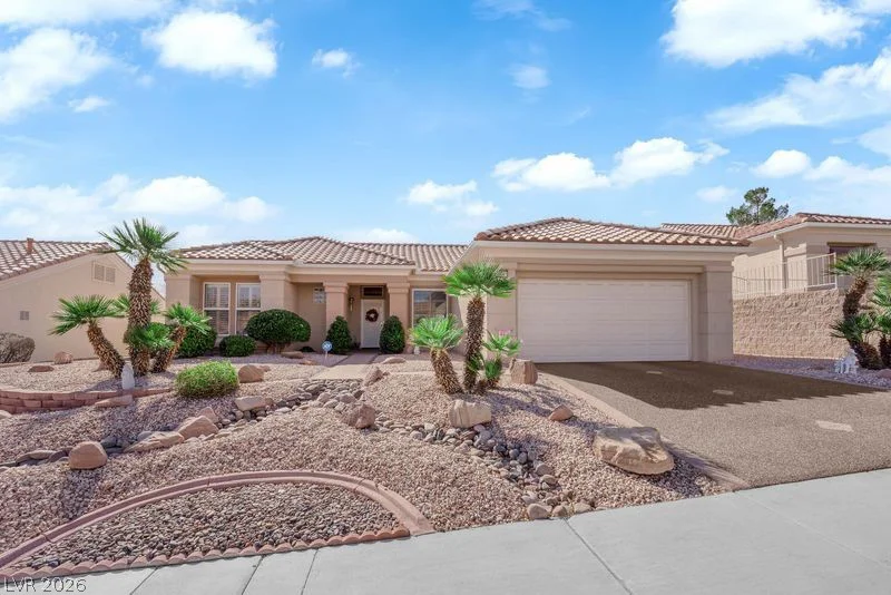 10641 Sky Meadows, Las Vegas, NV 89134