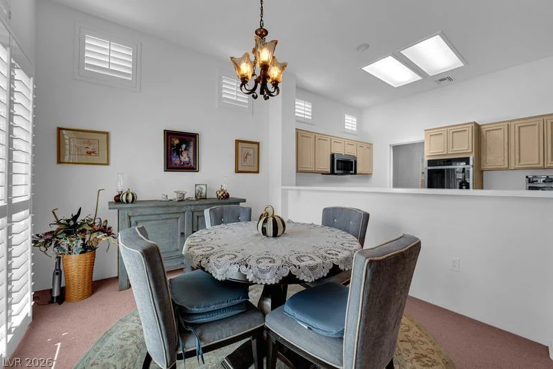10641 Sky Meadows, Las Vegas, NV 89134