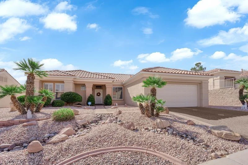 10641 Sky Meadows, Las Vegas, NV 89134