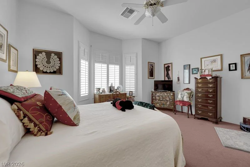 10641 Sky Meadows, Las Vegas, NV 89134