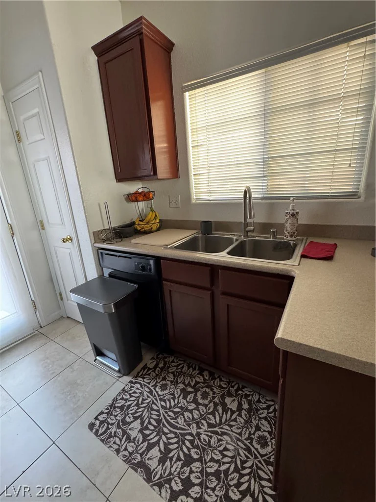 7937 Violet Dawn, Las Vegas, NV 89149