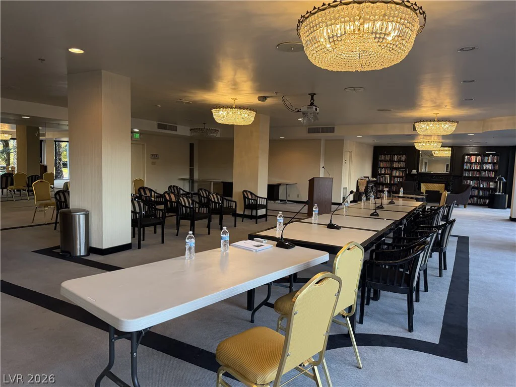 3111 Bel Air, Las Vegas, NV 89109