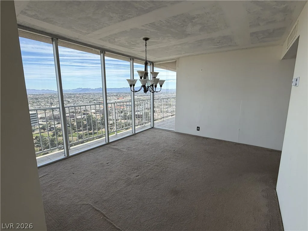 3111 Bel Air, Las Vegas, NV 89109