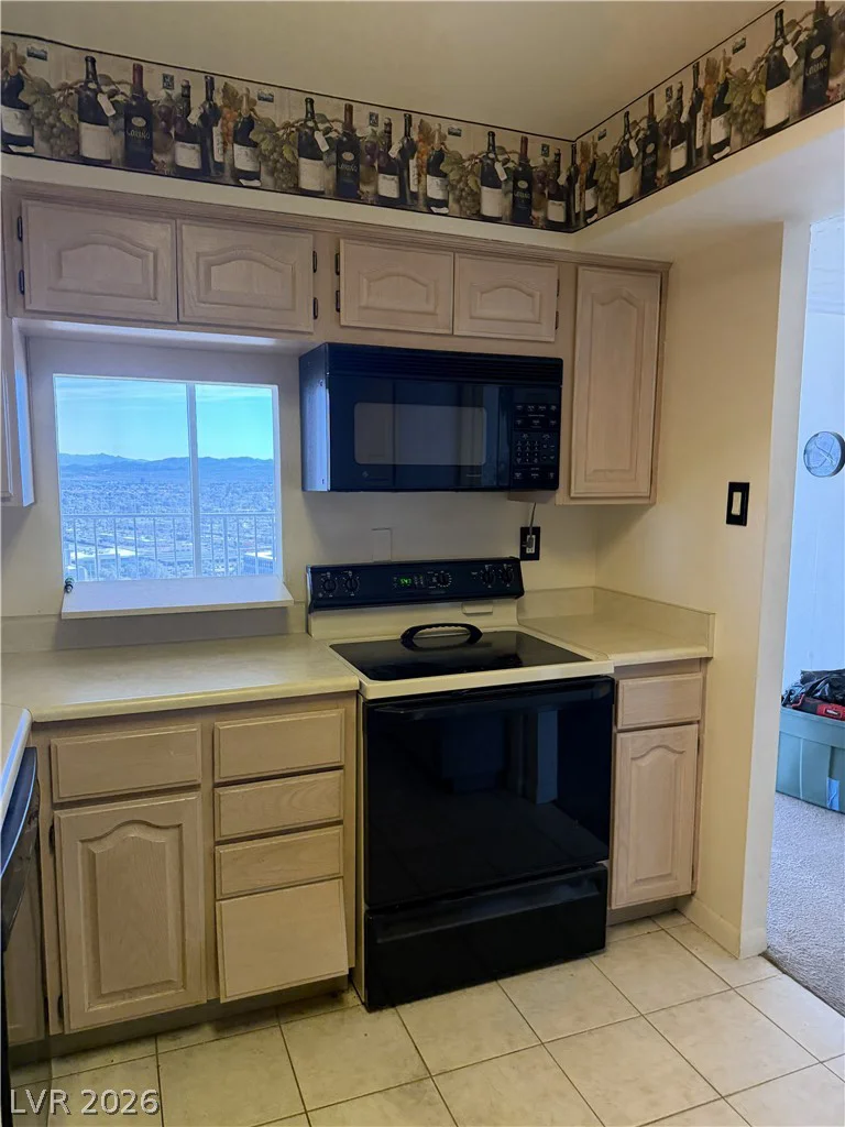 3111 Bel Air, Las Vegas, NV 89109