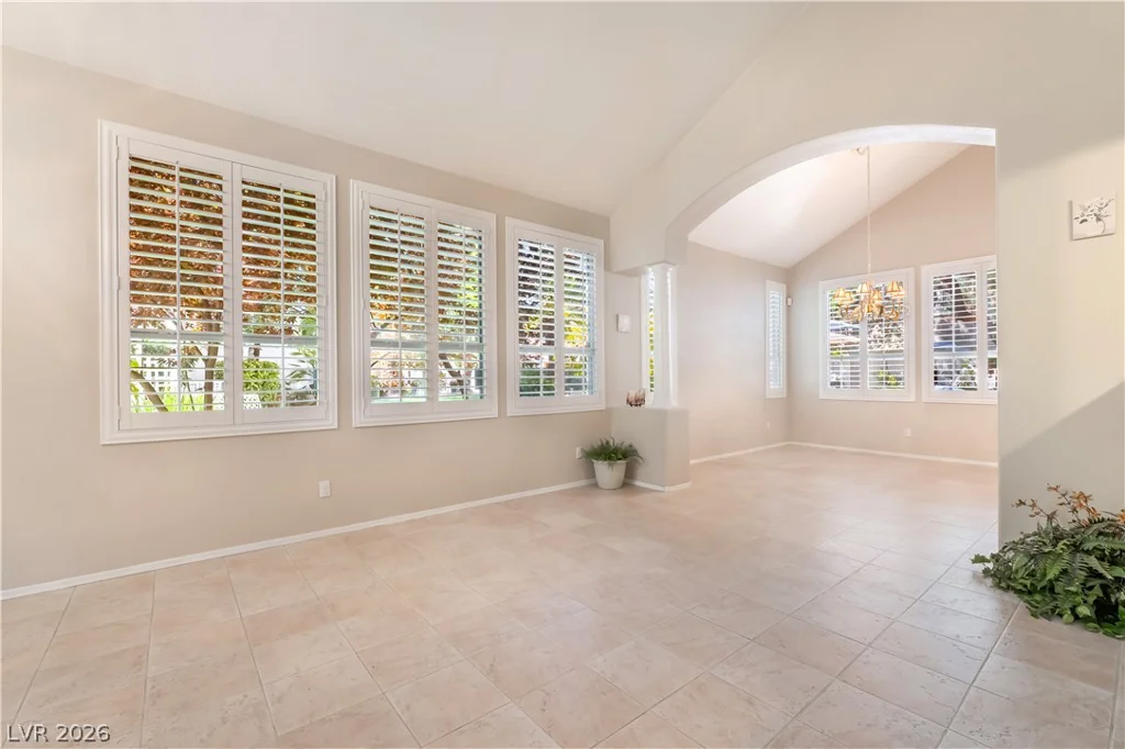 1300 Elk River, Las Vegas, NV 89134