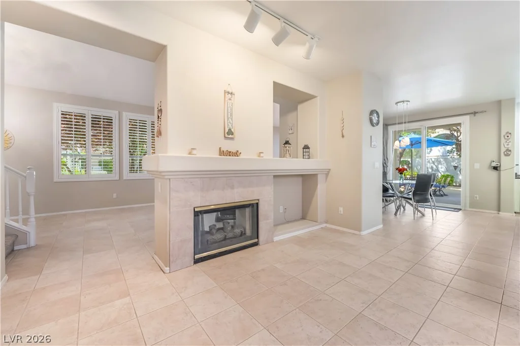 1300 Elk River, Las Vegas, NV 89134