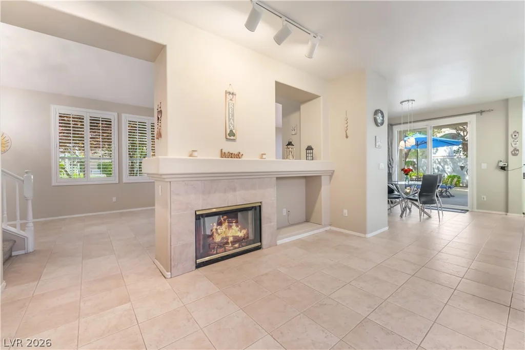 1300 Elk River, Las Vegas, NV 89134