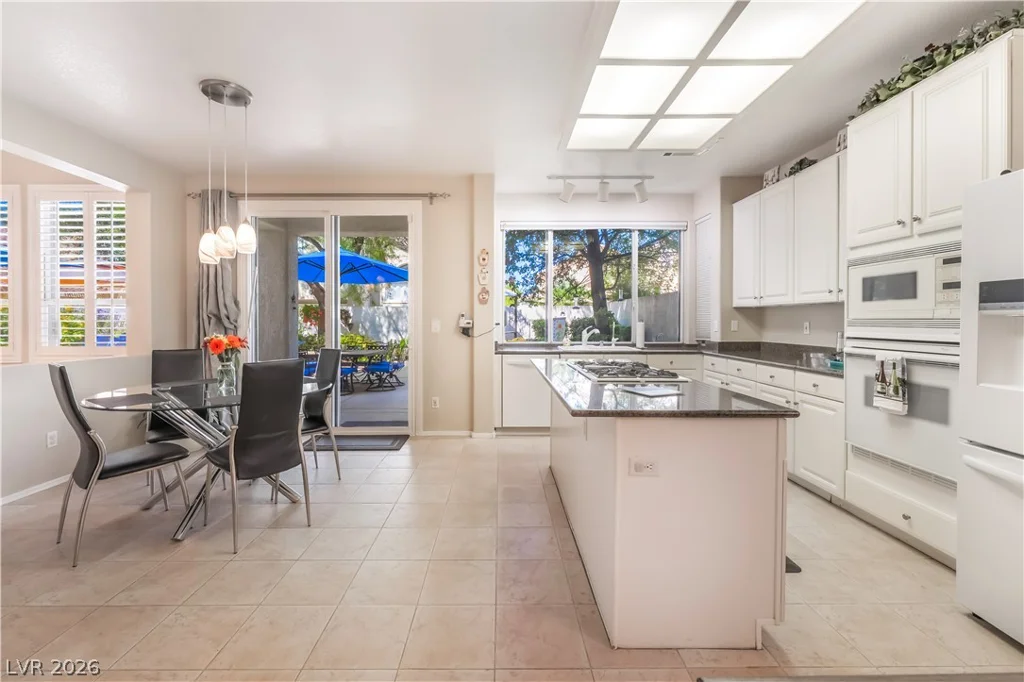 1300 Elk River, Las Vegas, NV 89134