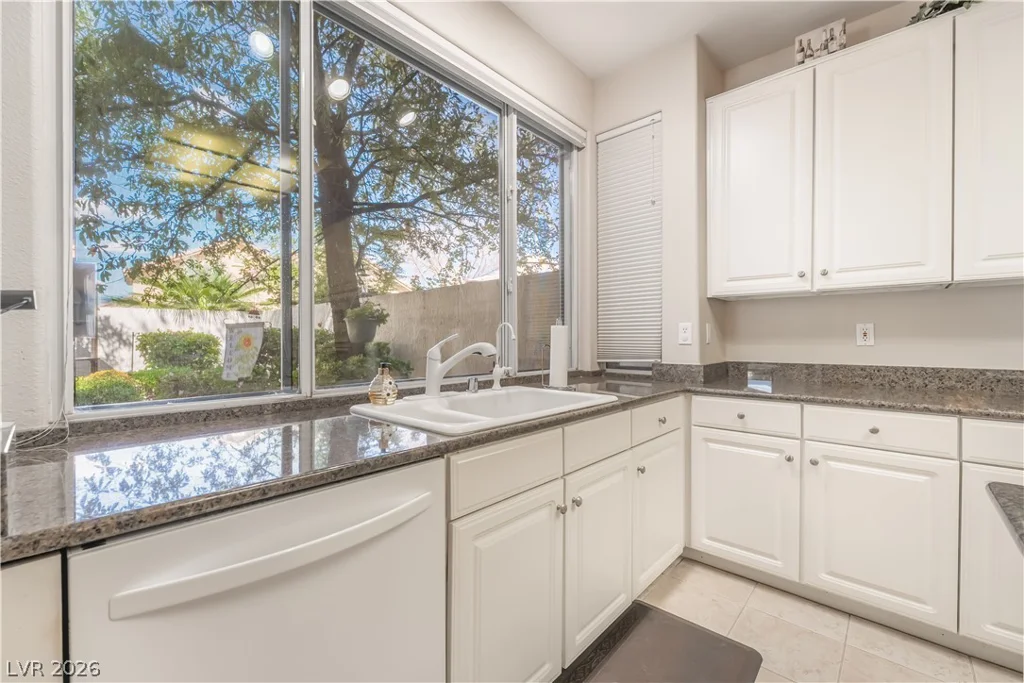 1300 Elk River, Las Vegas, NV 89134