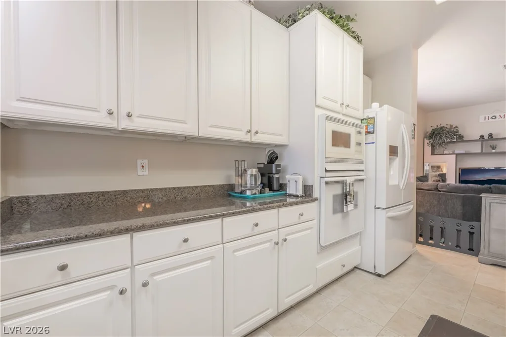 1300 Elk River, Las Vegas, NV 89134
