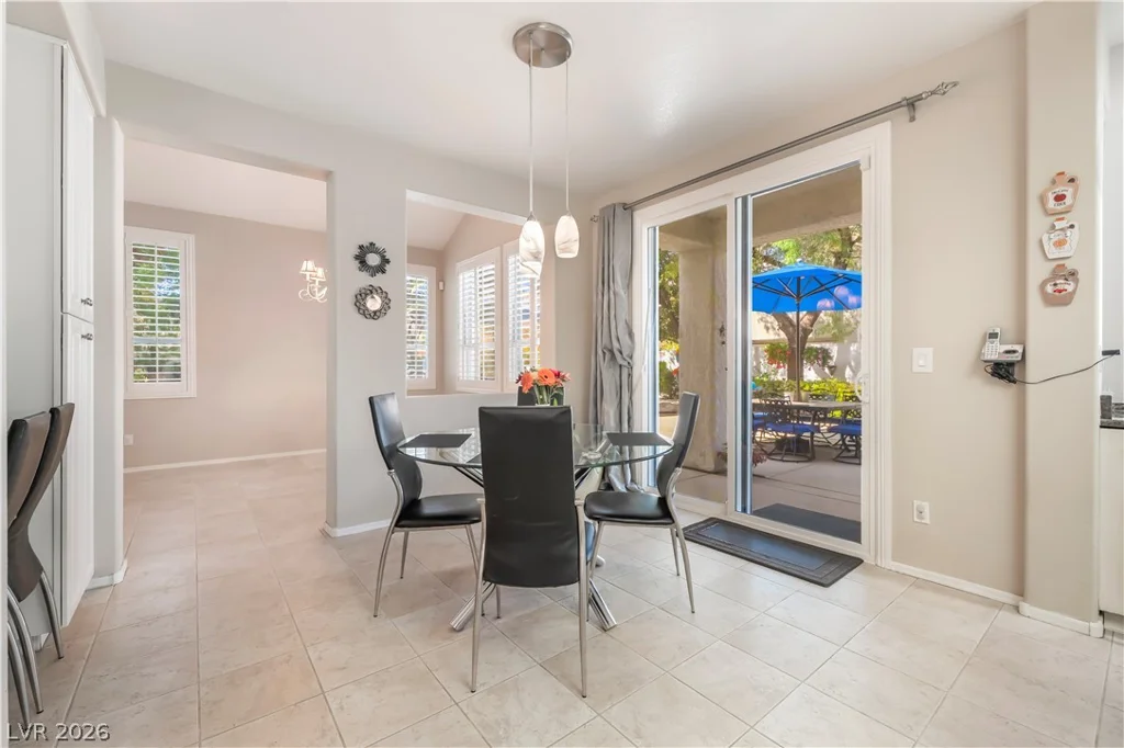 1300 Elk River, Las Vegas, NV 89134