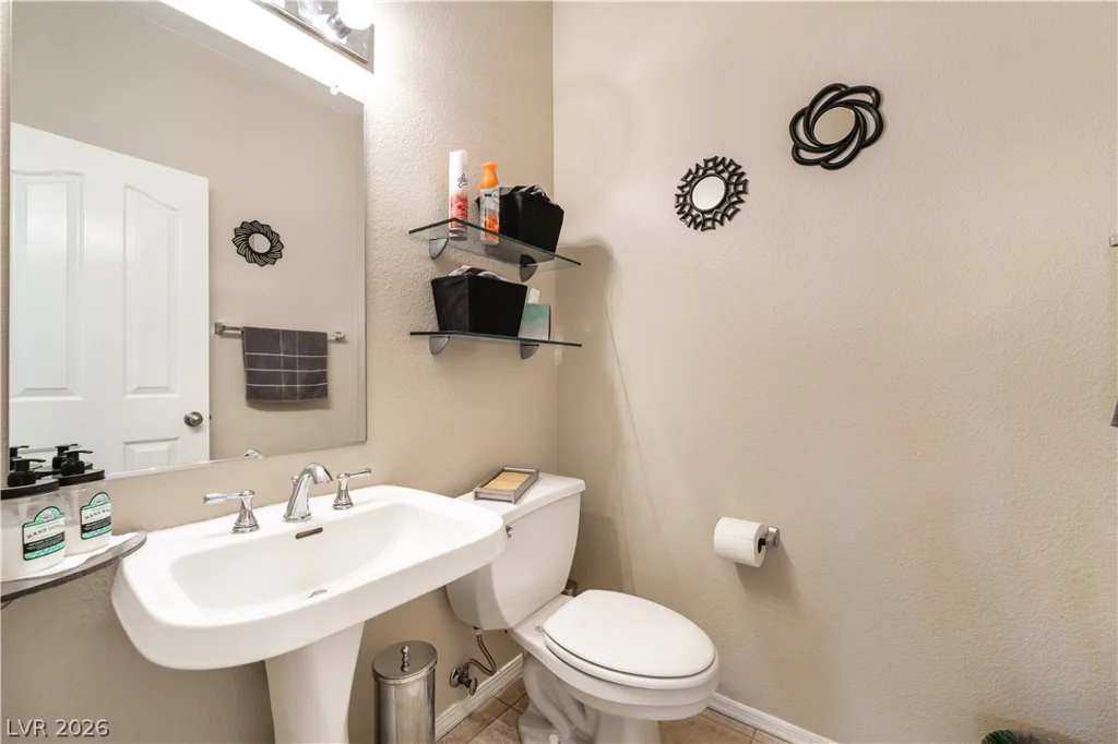 1300 Elk River, Las Vegas, NV 89134