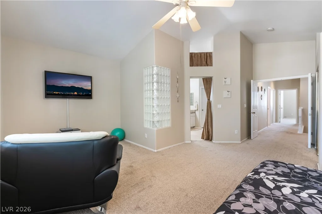 1300 Elk River, Las Vegas, NV 89134