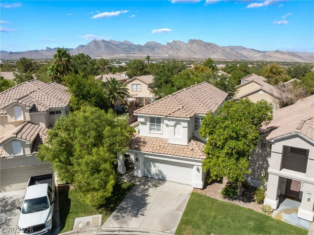 1300 Elk River, Las Vegas, NV 89134