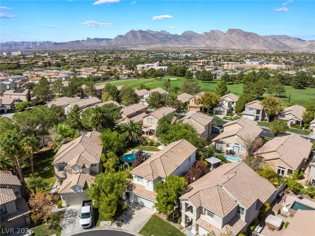 1300 Elk River, Las Vegas, NV 89134