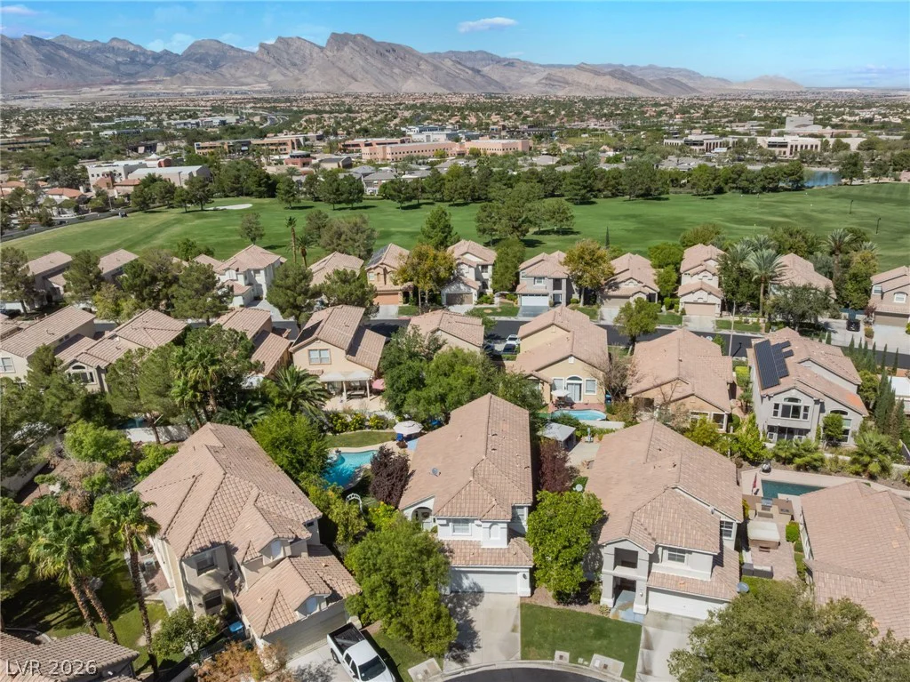 1300 Elk River, Las Vegas, NV 89134