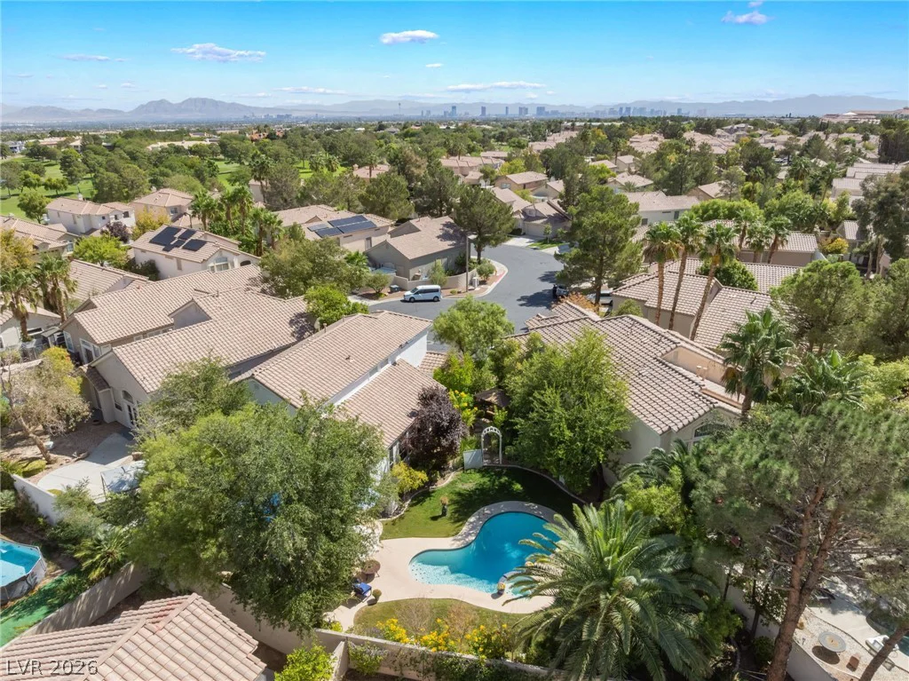 1300 Elk River, Las Vegas, NV 89134