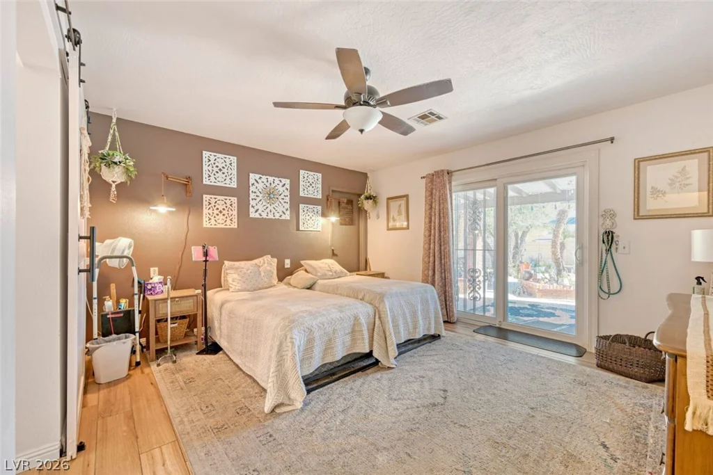 584 Mona, Henderson, NV 89015