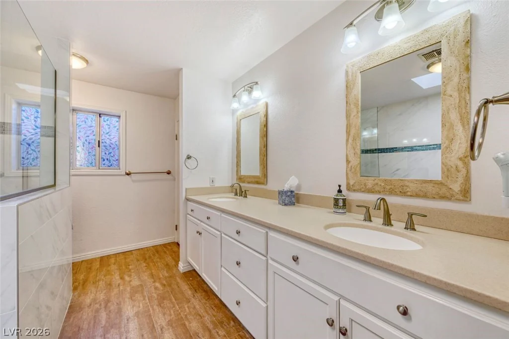 584 Mona, Henderson, NV 89015
