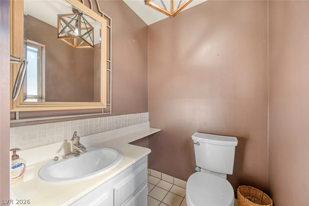 584 Mona, Henderson, NV 89015