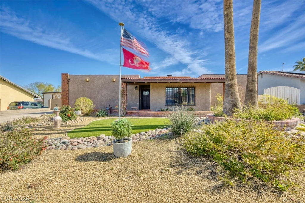 584 Mona, Henderson, NV 89015