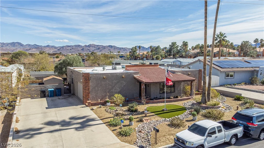 584 Mona, Henderson, NV 89015