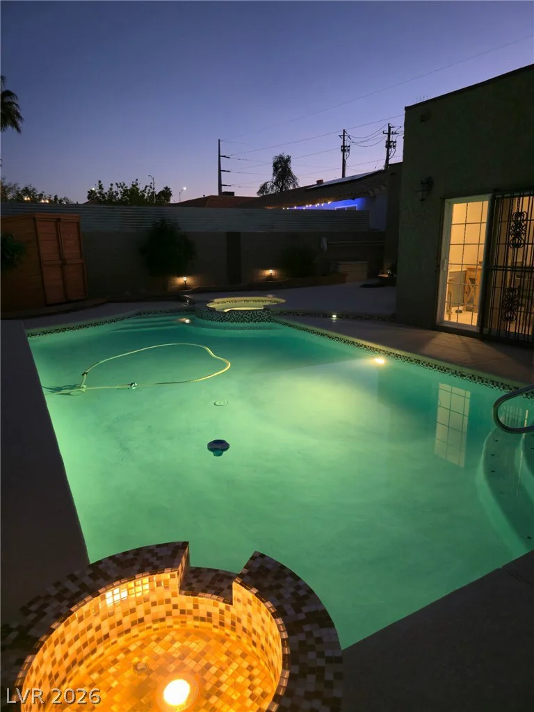 584 Mona, Henderson, NV 89015