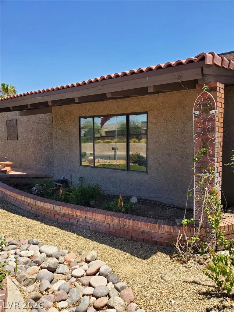 584 Mona, Henderson, NV 89015