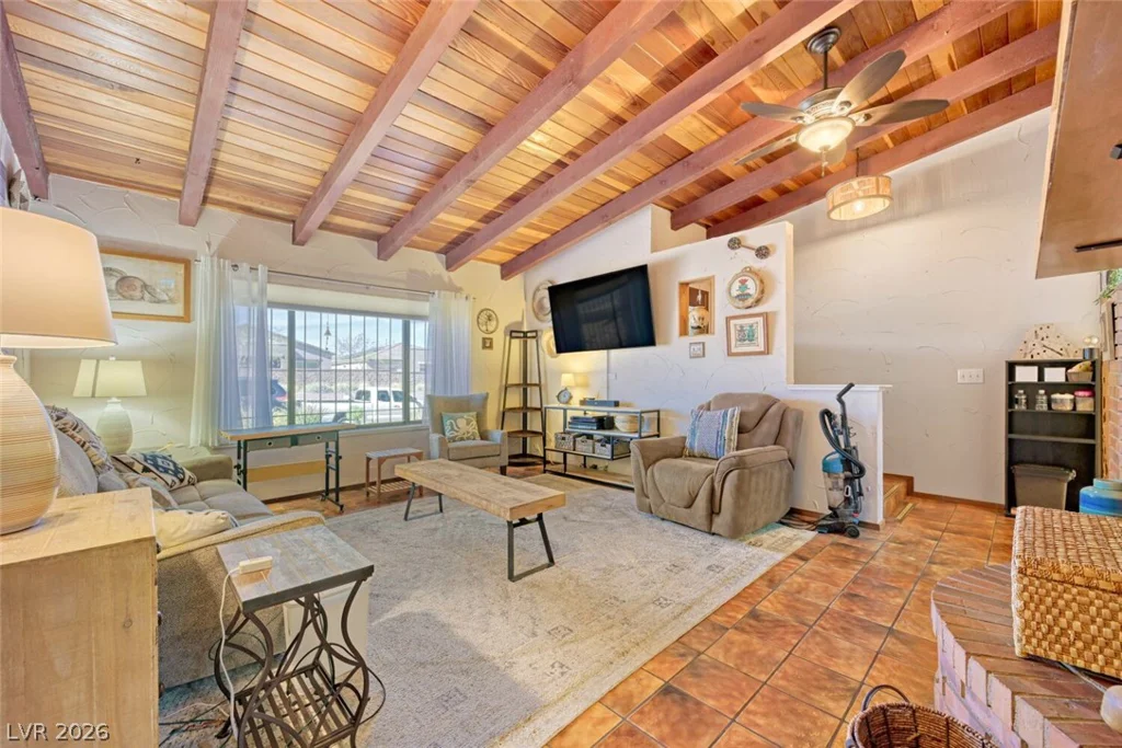 584 Mona, Henderson, NV 89015