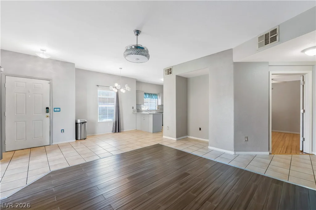 10150 Cedar Key, Las Vegas, NV 89129