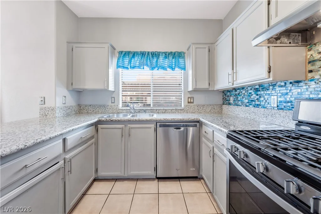 10150 Cedar Key, Las Vegas, NV 89129
