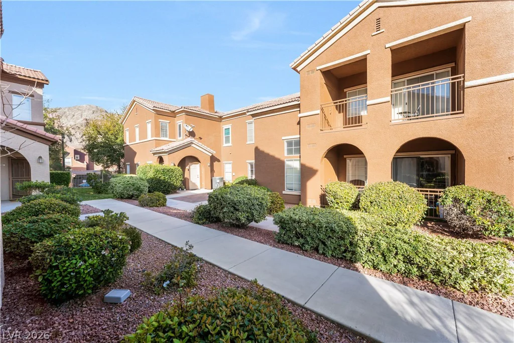 10150 Cedar Key, Las Vegas, NV 89129