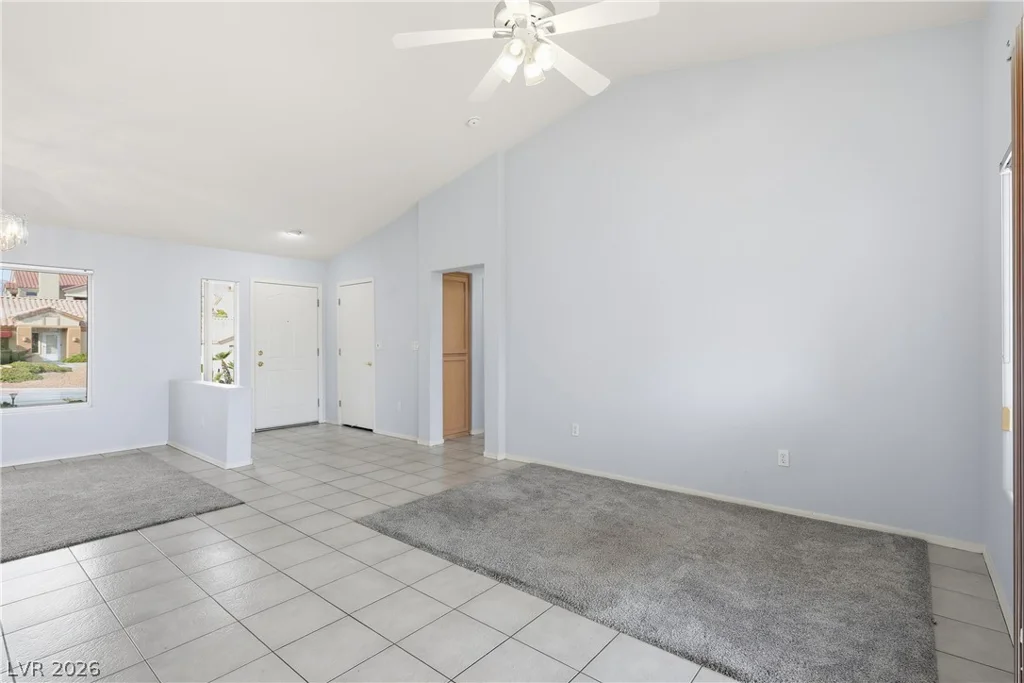 10713 Paradise Point, Las Vegas, NV 89134