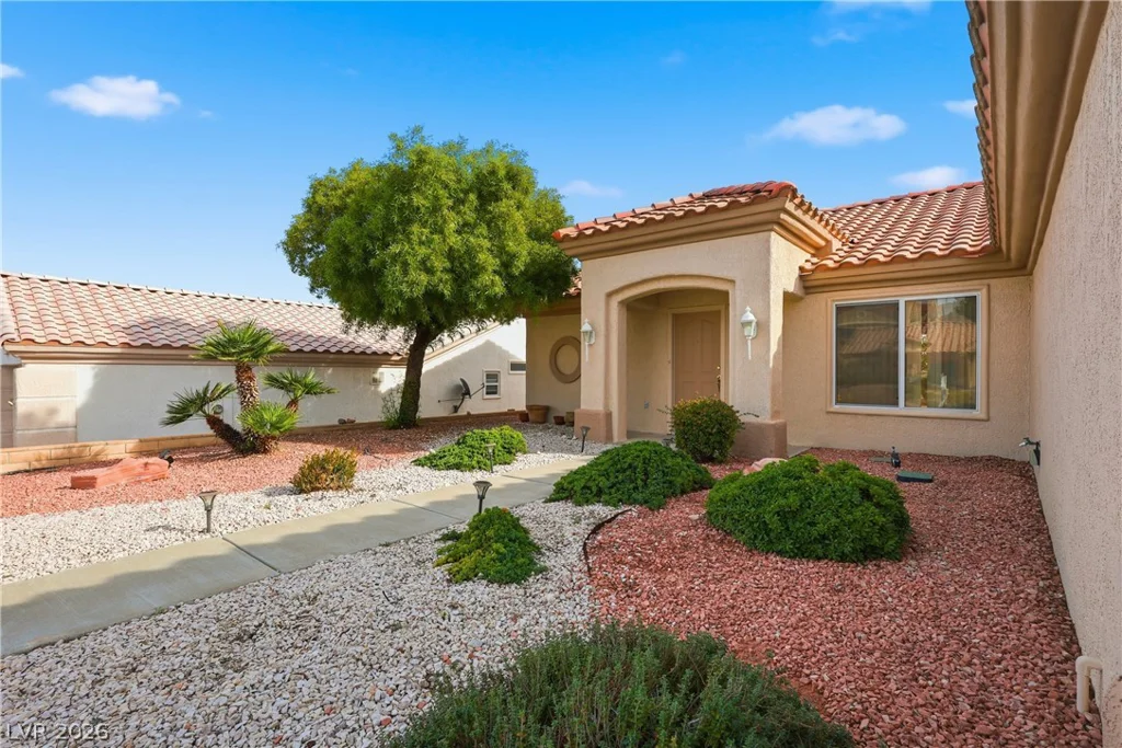 10713 Paradise Point, Las Vegas, NV 89134