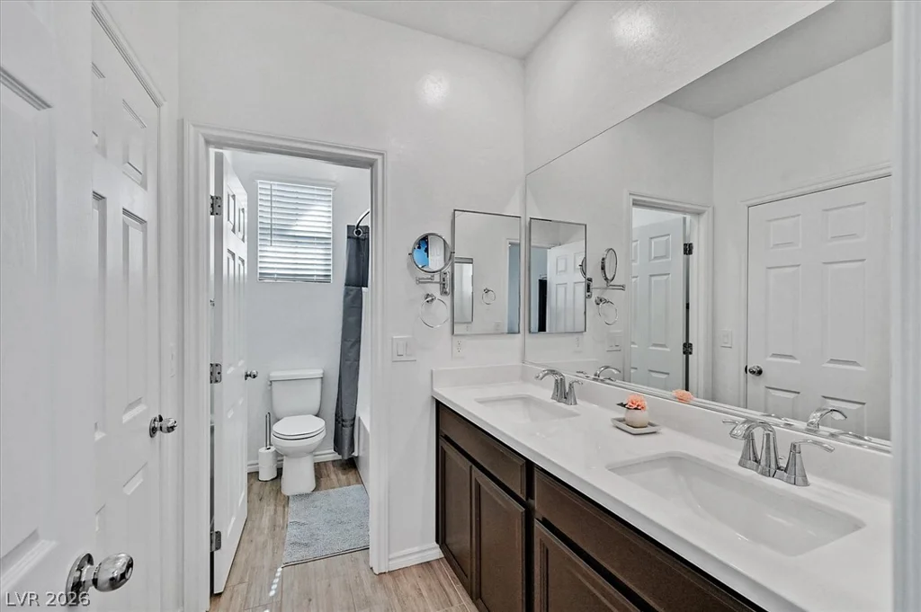 1102 Edel Hest, North Las Vegas, NV 89081