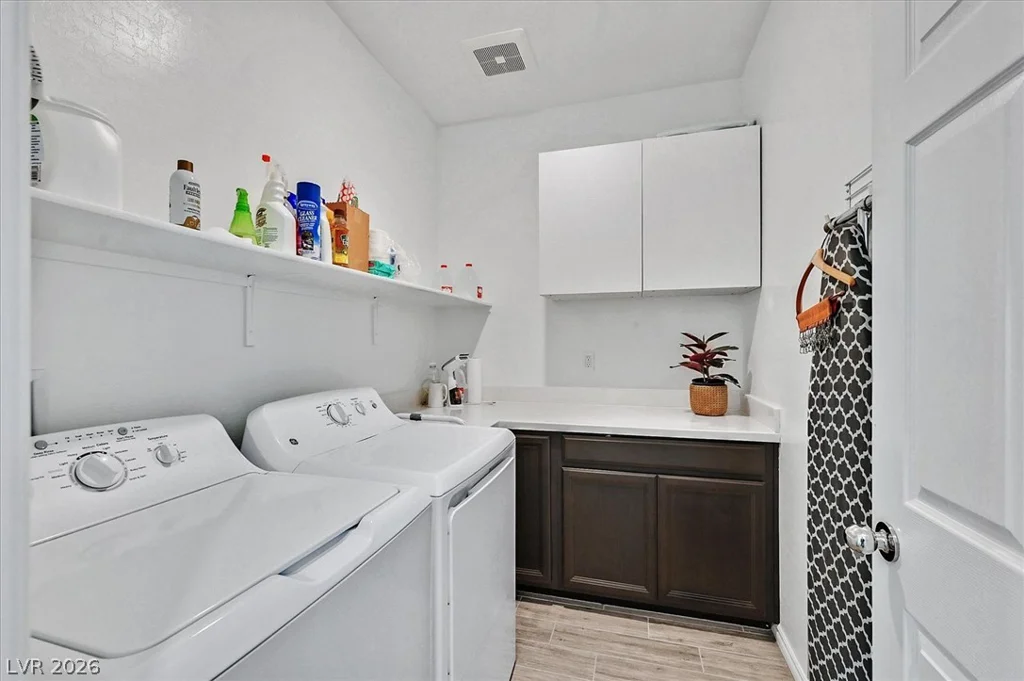 1102 Edel Hest, North Las Vegas, NV 89081