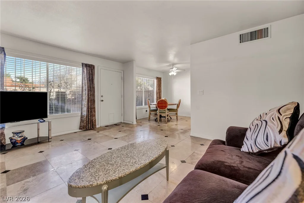 6412 Big Pine, Las Vegas, NV 89108