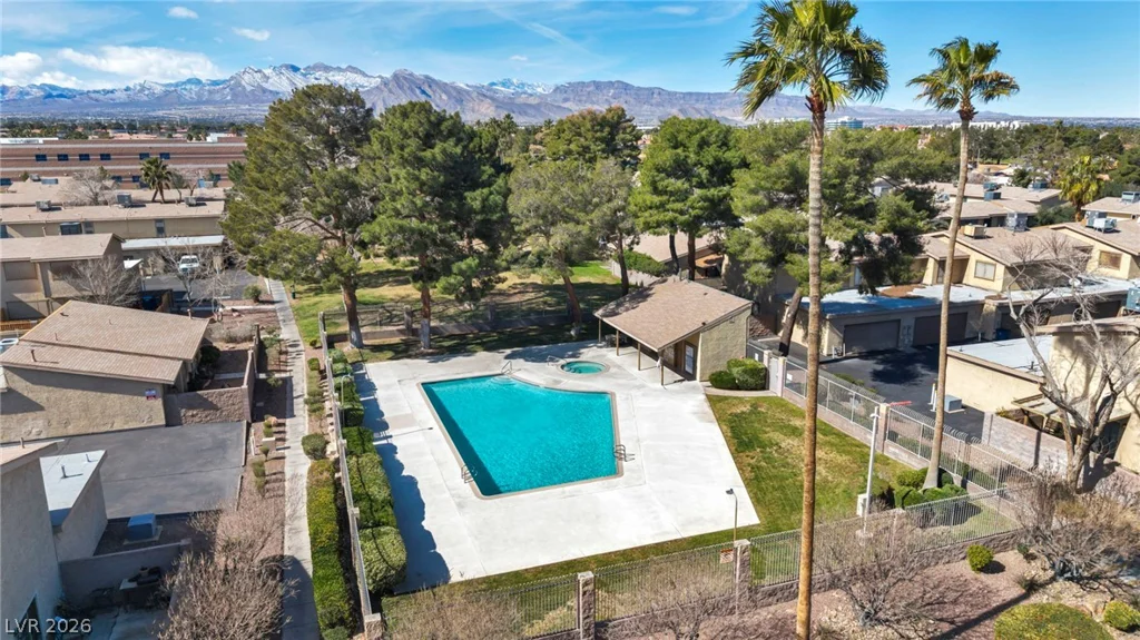 6412 Big Pine, Las Vegas, NV 89108