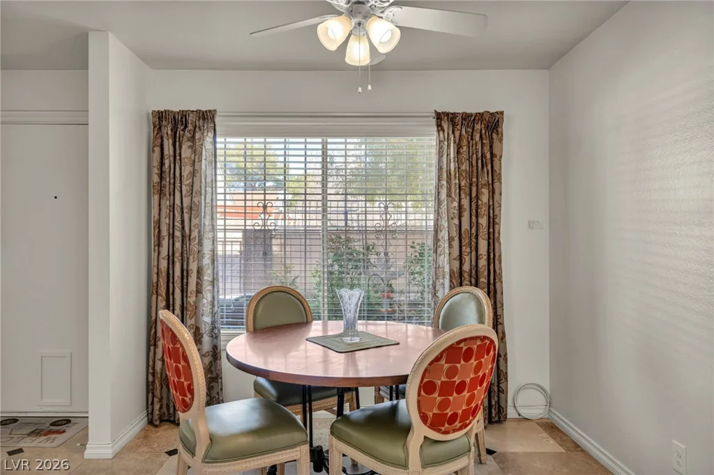 6412 Big Pine, Las Vegas, NV 89108