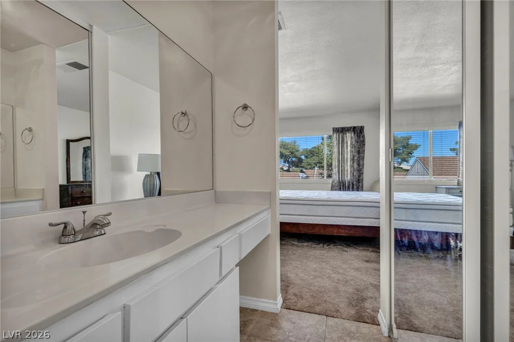 6412 Big Pine, Las Vegas, NV 89108