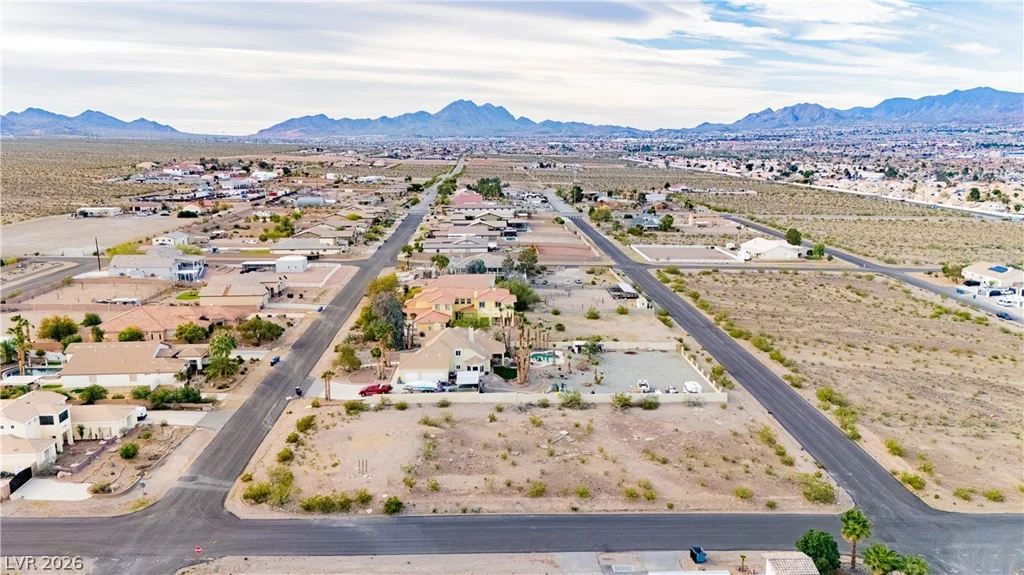 320 Milan, Henderson, NV 89015
