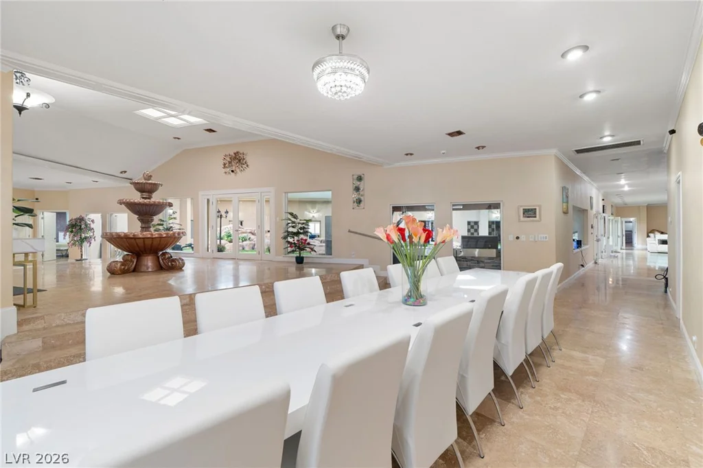 2525 Driftwood, Las Vegas, NV 89107