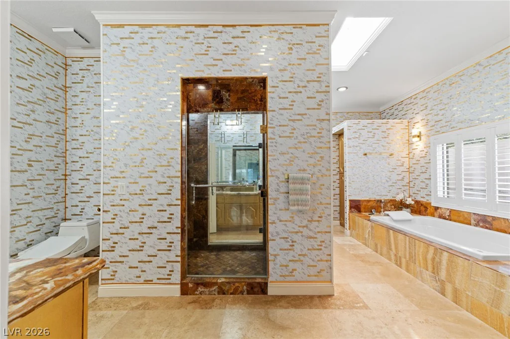 2525 Driftwood, Las Vegas, NV 89107
