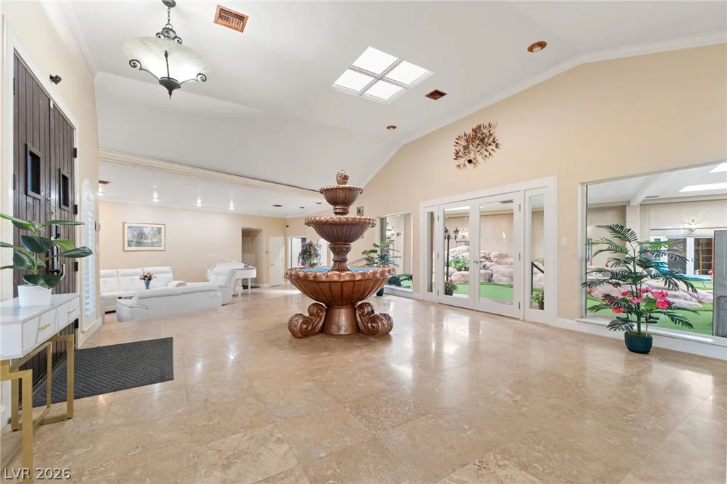 2525 Driftwood, Las Vegas, NV 89107